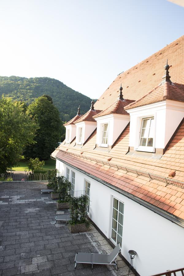 Bad Hotel Bad Überkingen Exterior foto